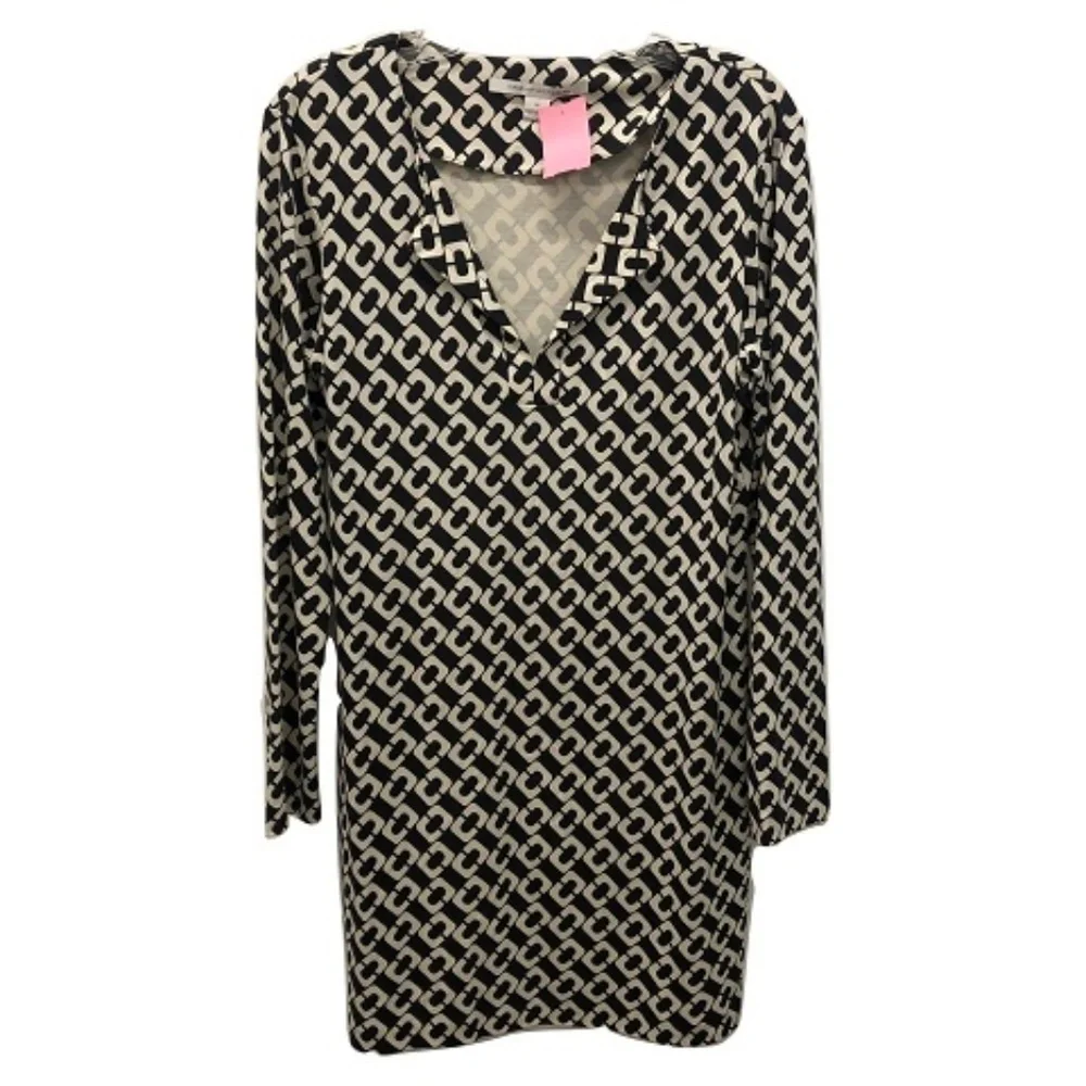 Diane Von Furstenburg Shift Dress, Size 10